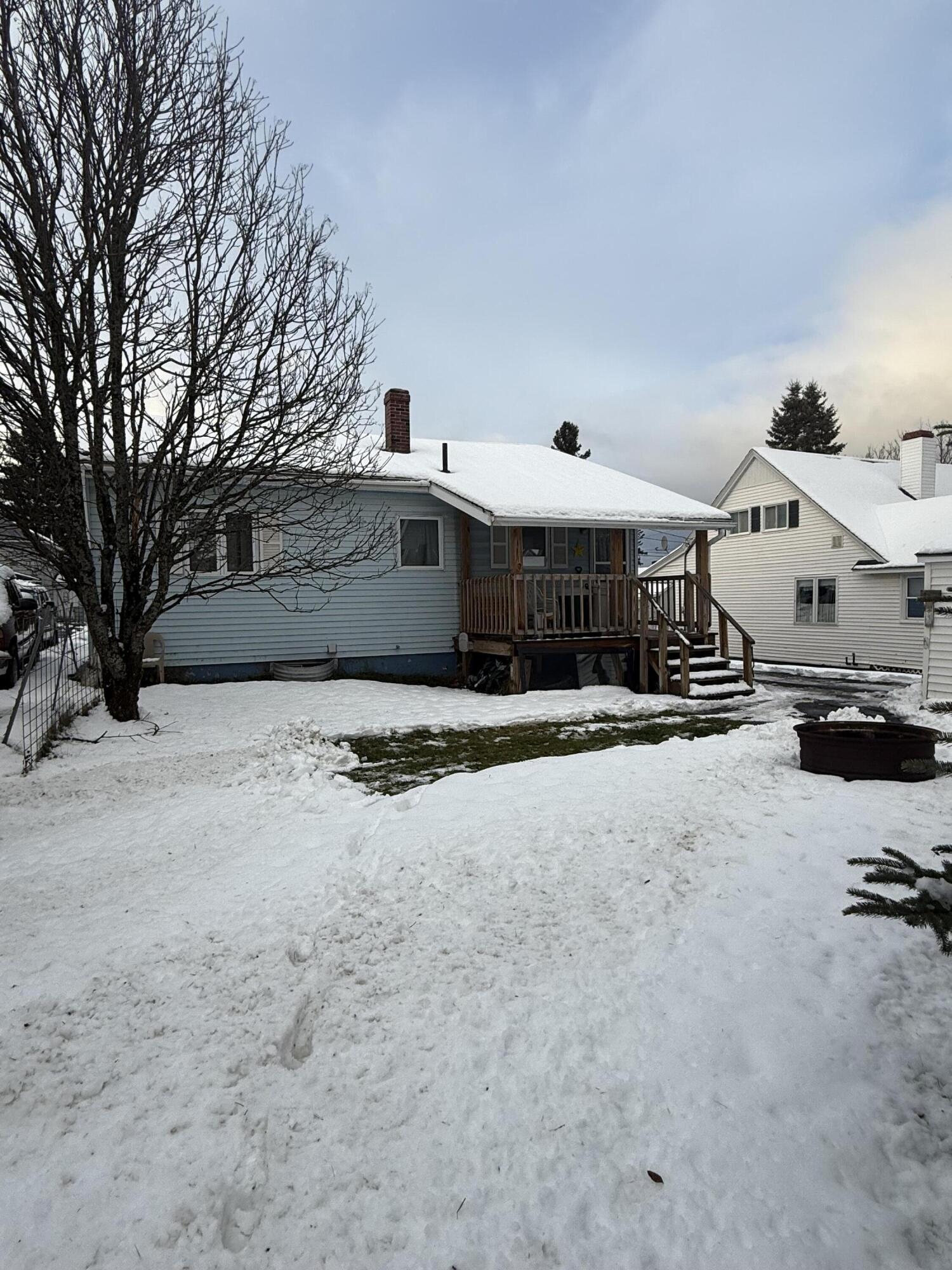 158 Pleasant Avenue Madawaska ME 04756