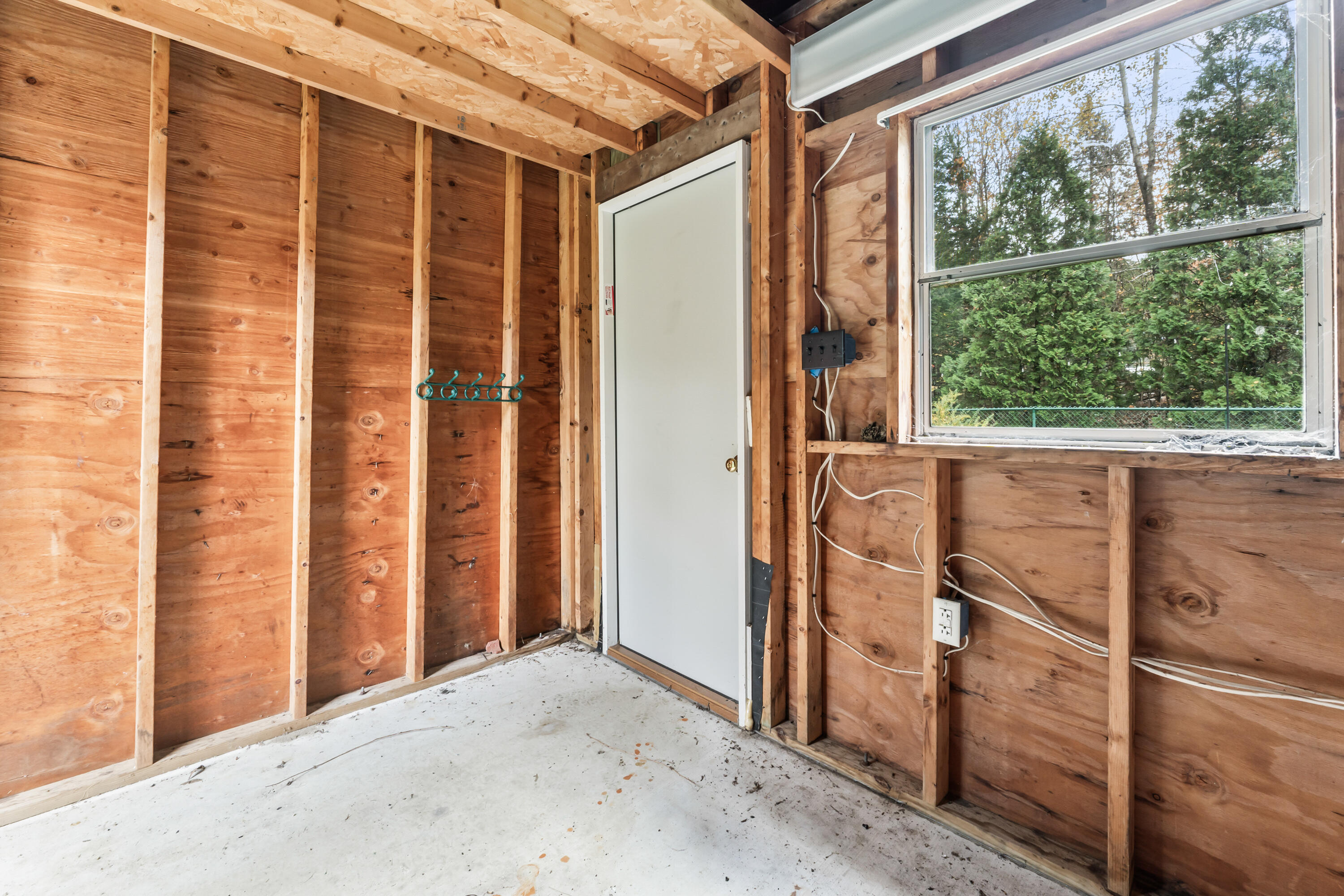 24 Stone Ridge Lane Bowdoin ME 04287