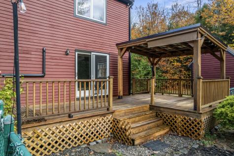 24 Stone Ridge Lane Bowdoin ME 04287