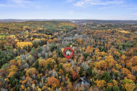 24 Stone Ridge Lane Bowdoin ME 04287