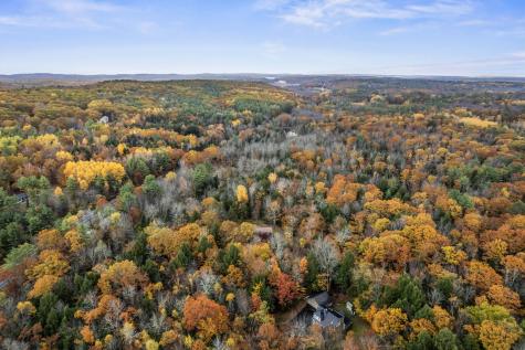 24 Stone Ridge Lane Bowdoin ME 04287