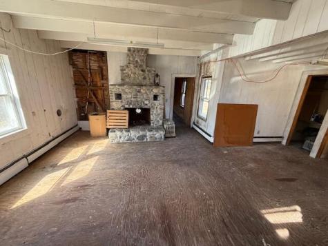 352 Us 1 Route Whiting ME 04691