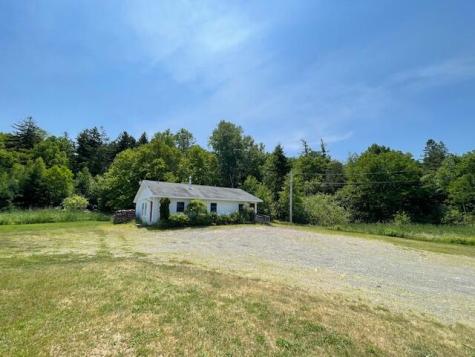 352 Us 1 Route Whiting ME 04691