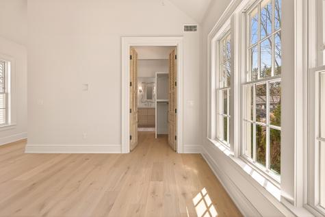 37 South Street Yarmouth ME 04096