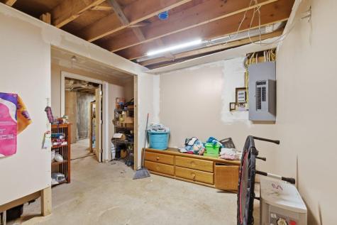 93 Woodland Road Windham ME 04062