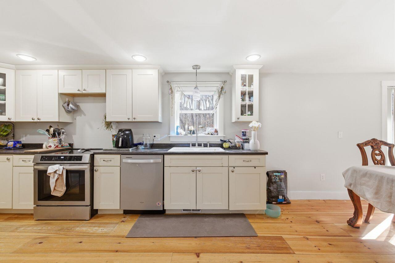 93 Woodland Road Windham ME 04062