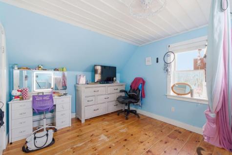 93 Woodland Road Windham ME 04062