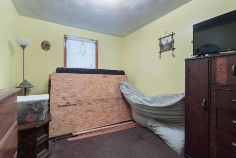 117 Gile Way Lebanon ME 04027