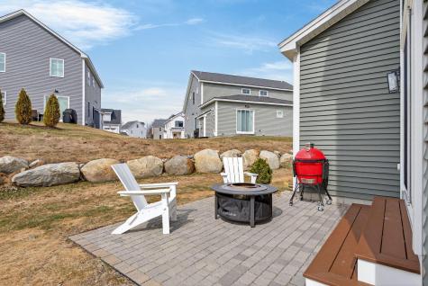 1 Waxwing Lane Falmouth ME 04105