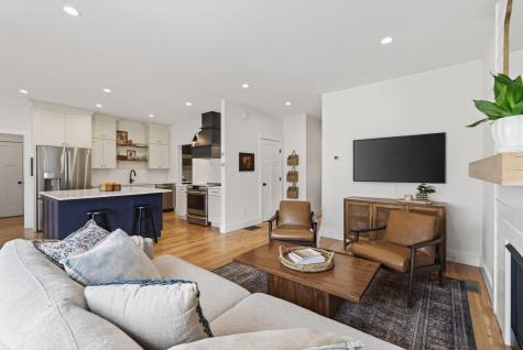 1 Waxwing Lane Falmouth ME 04105