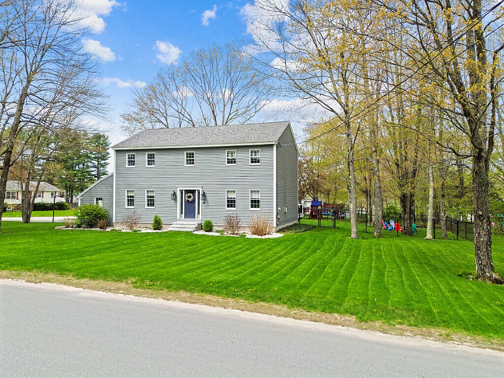 4 Smiley Avenue Winslow ME 04901