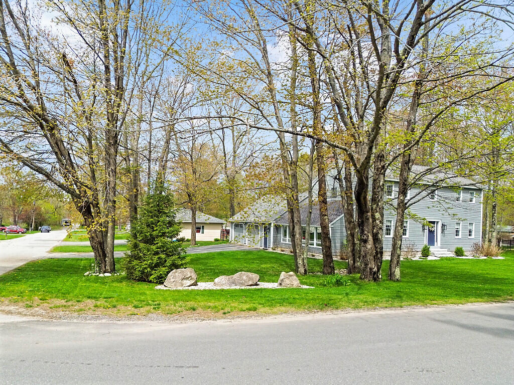 4 Smiley Avenue Winslow ME 04901