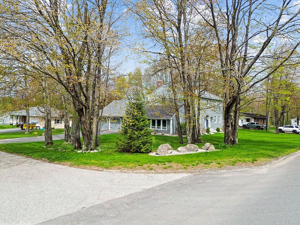 4 Smiley Avenue Winslow ME 04901