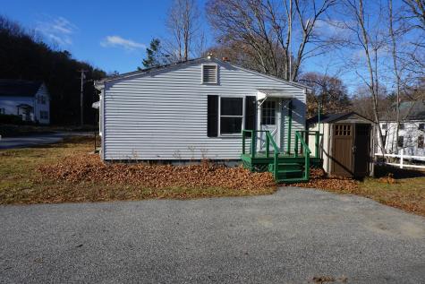 7 Water Street Norway ME 04268