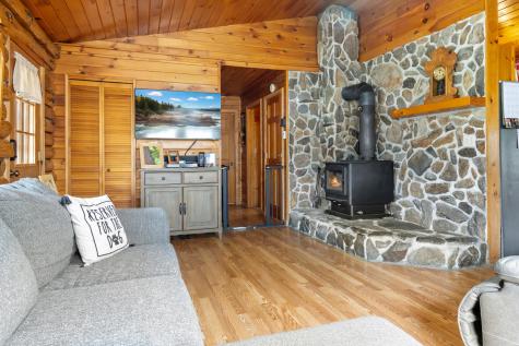 2959 Camden Road Warren ME 04864