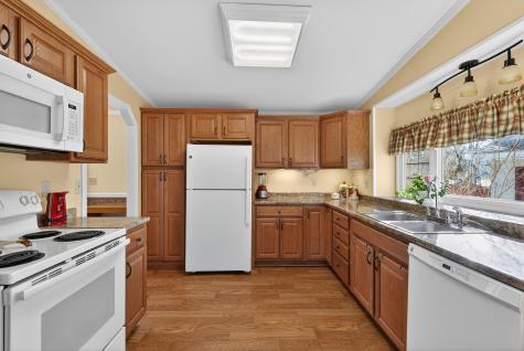 33 Stone Oak Drive Randolph ME 04346