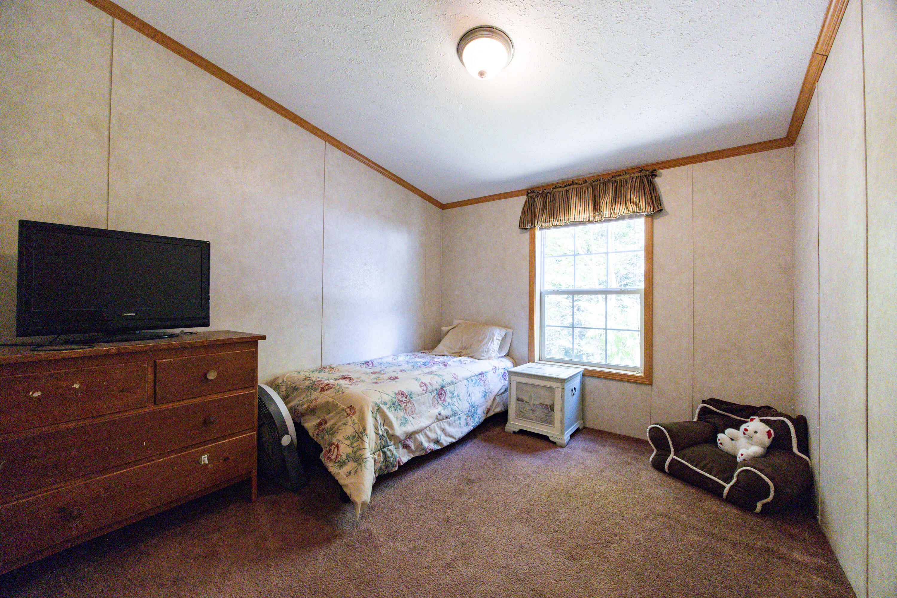 128 Cross Road China ME 04358