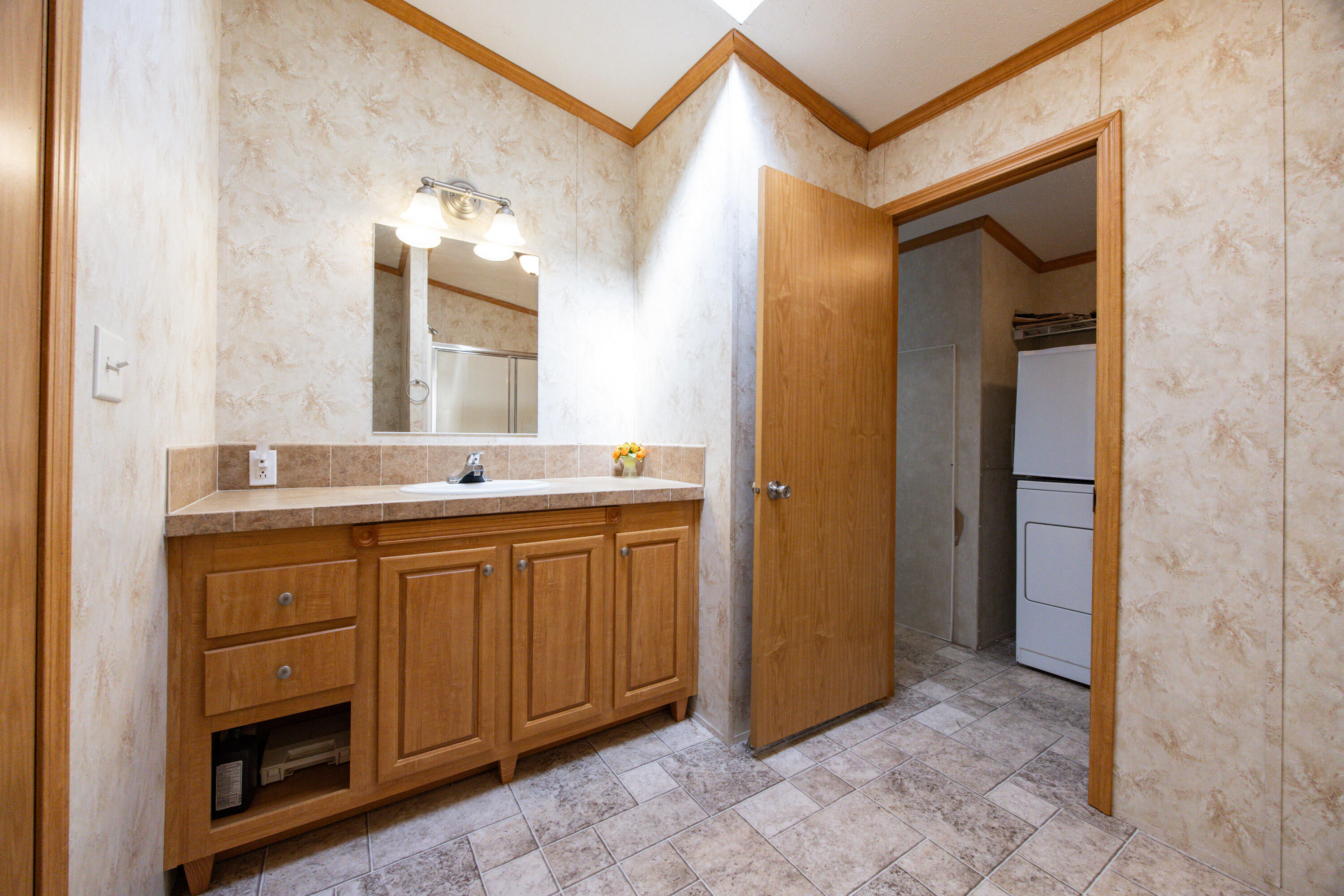 128 Cross Road China ME 04358