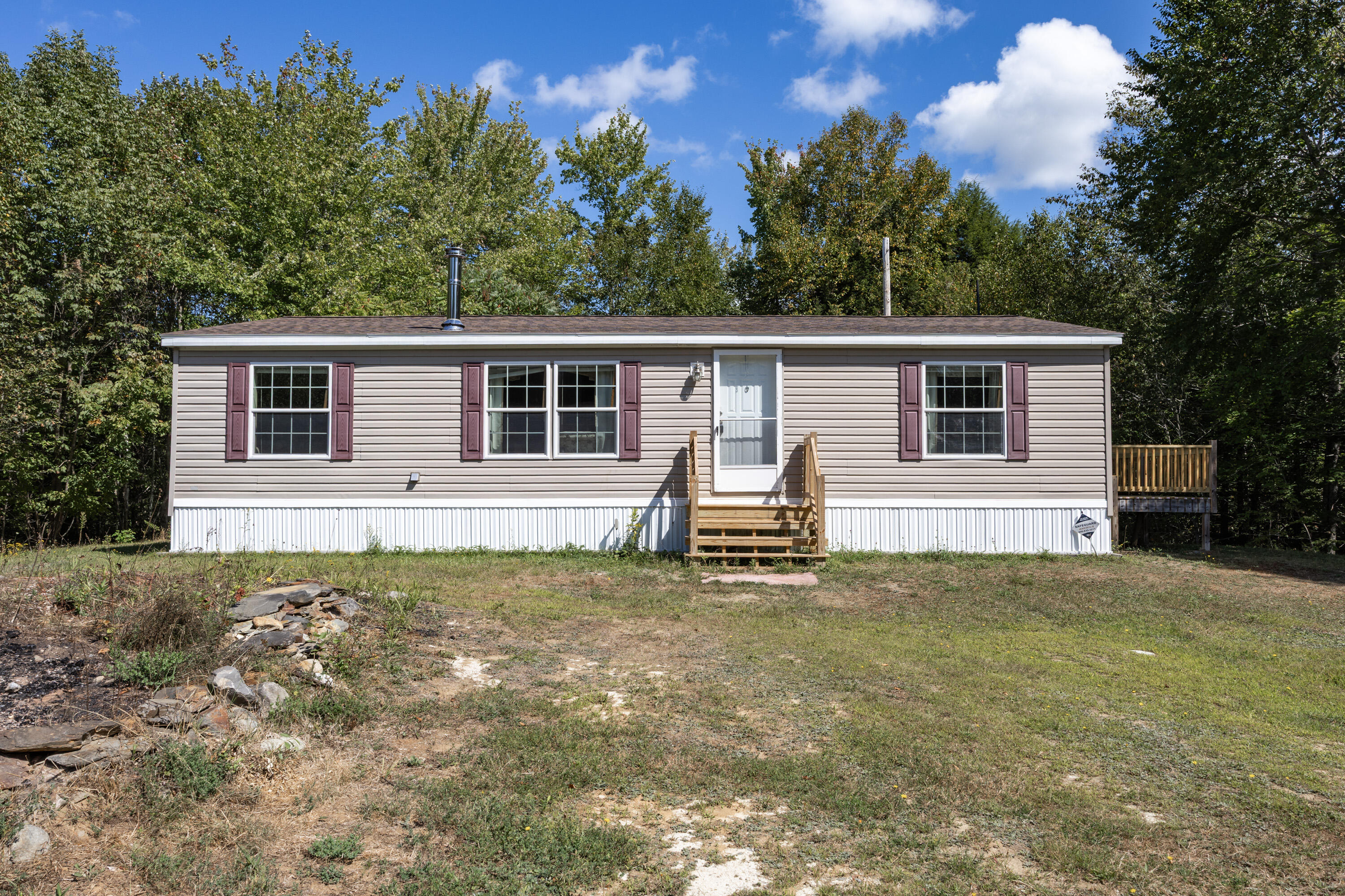 128 Cross Road China ME 04358