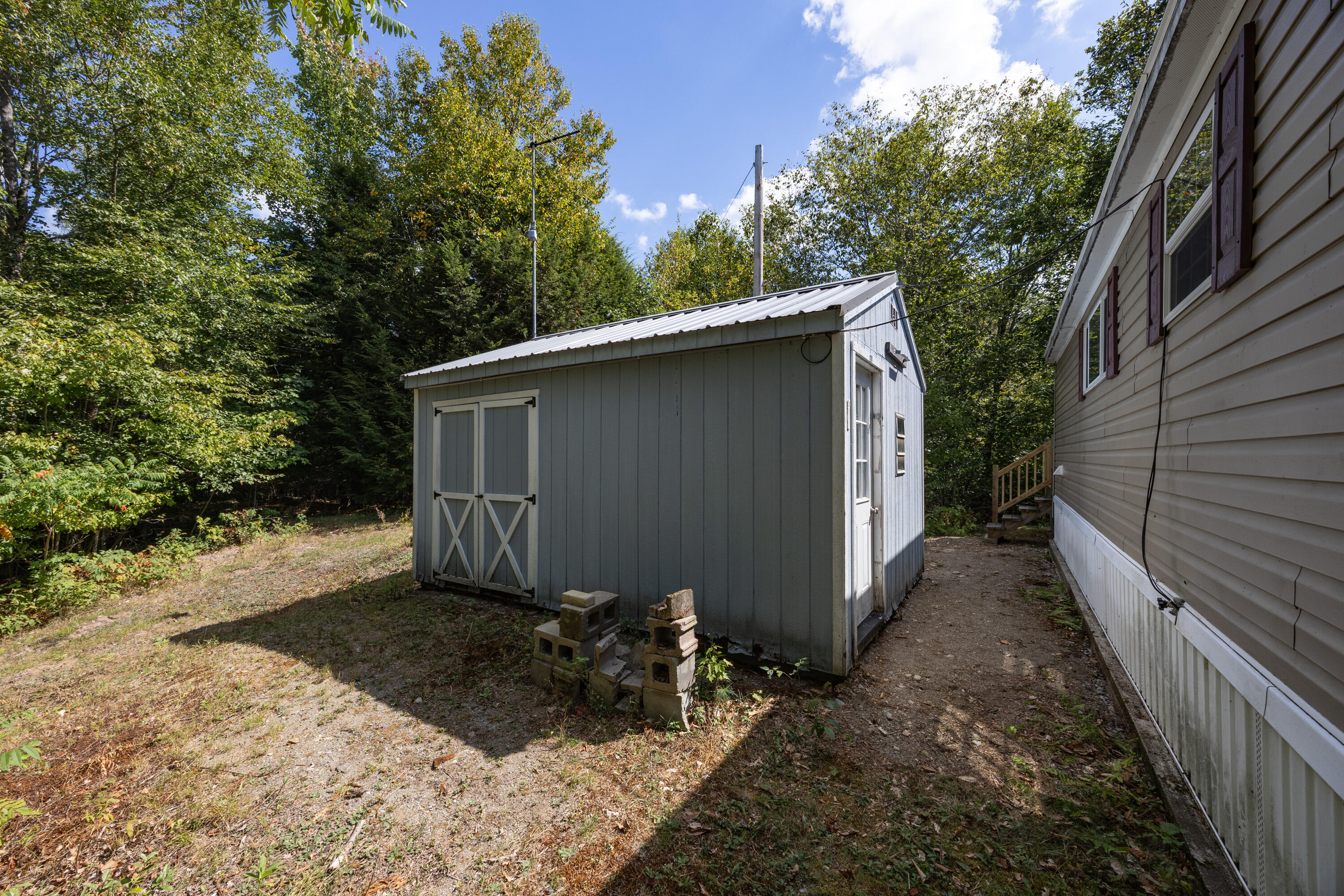 128 Cross Road China ME 04358