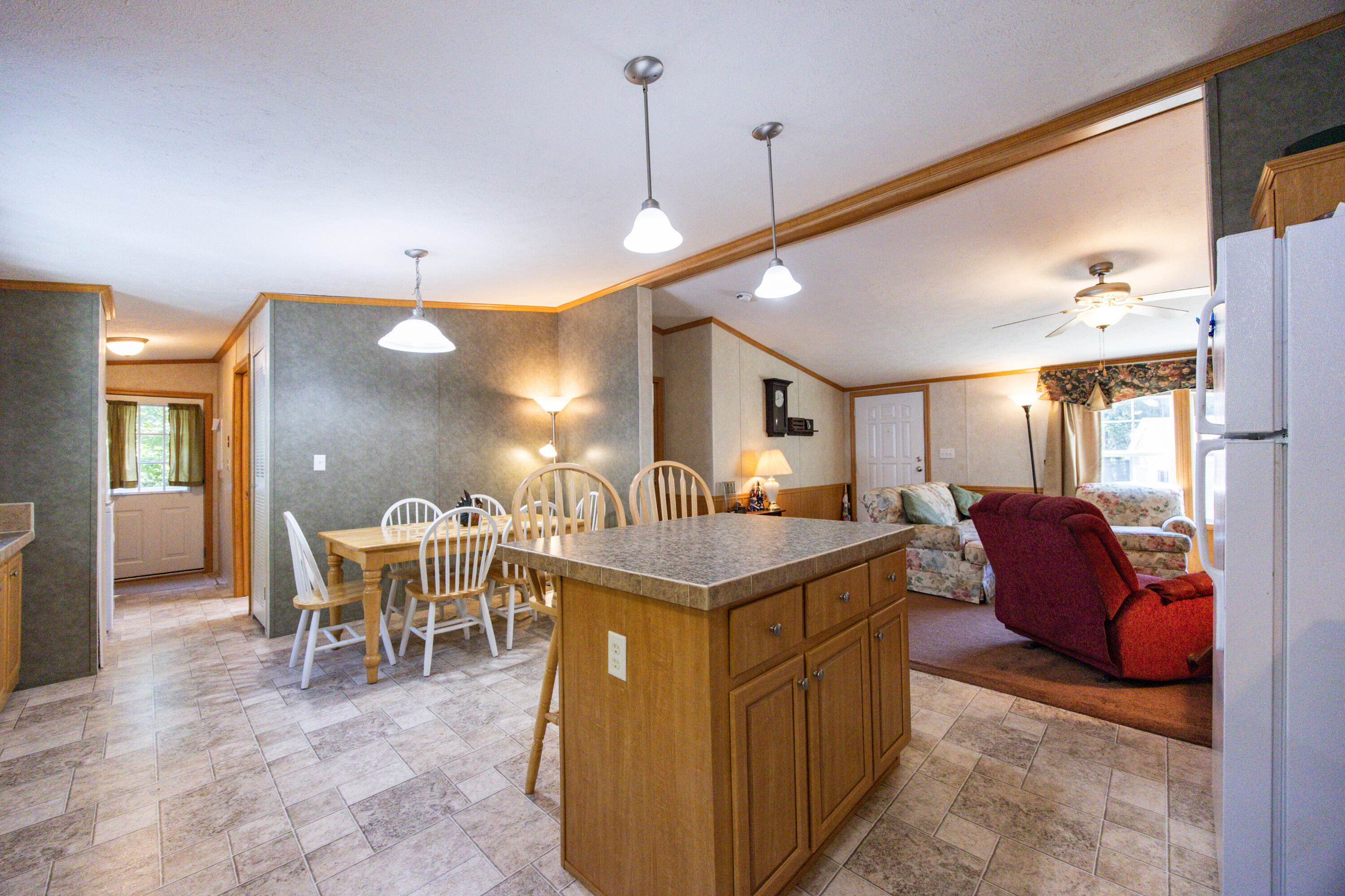 128 Cross Road China ME 04358