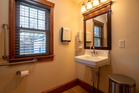 546 Broadway Bangor ME 04401