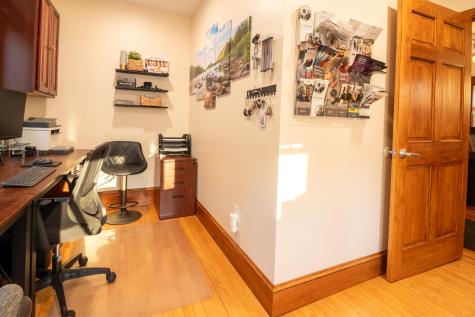 546 Broadway Bangor ME 04401