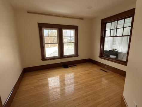 546 Broadway Bangor ME 04401