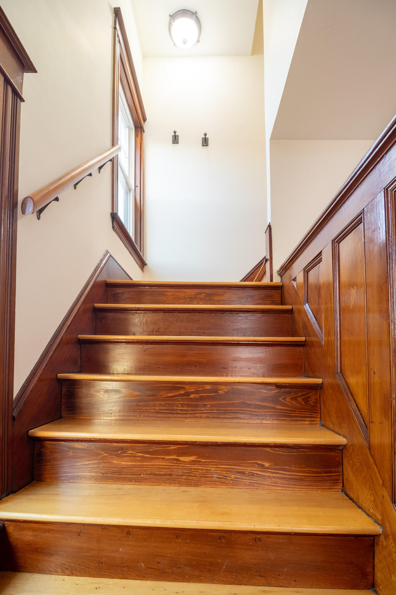 546 Broadway Bangor ME 04401