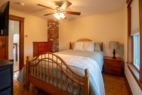 546 Broadway Bangor ME 04401