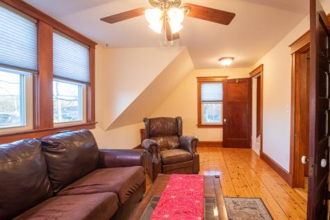 546 Broadway Bangor ME 04401