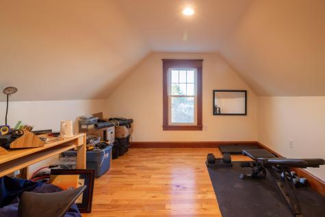 546 Broadway Bangor ME 04401