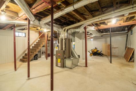 546 Broadway Bangor ME 04401