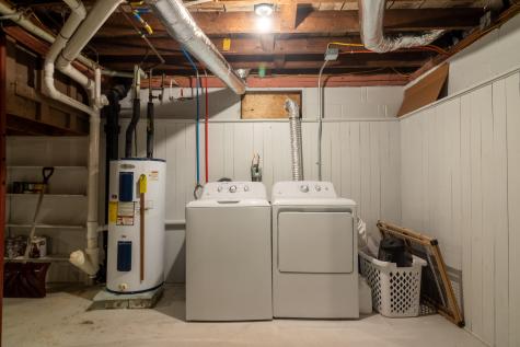 546 Broadway Bangor ME 04401