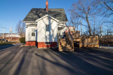 546 Broadway Bangor ME 04401