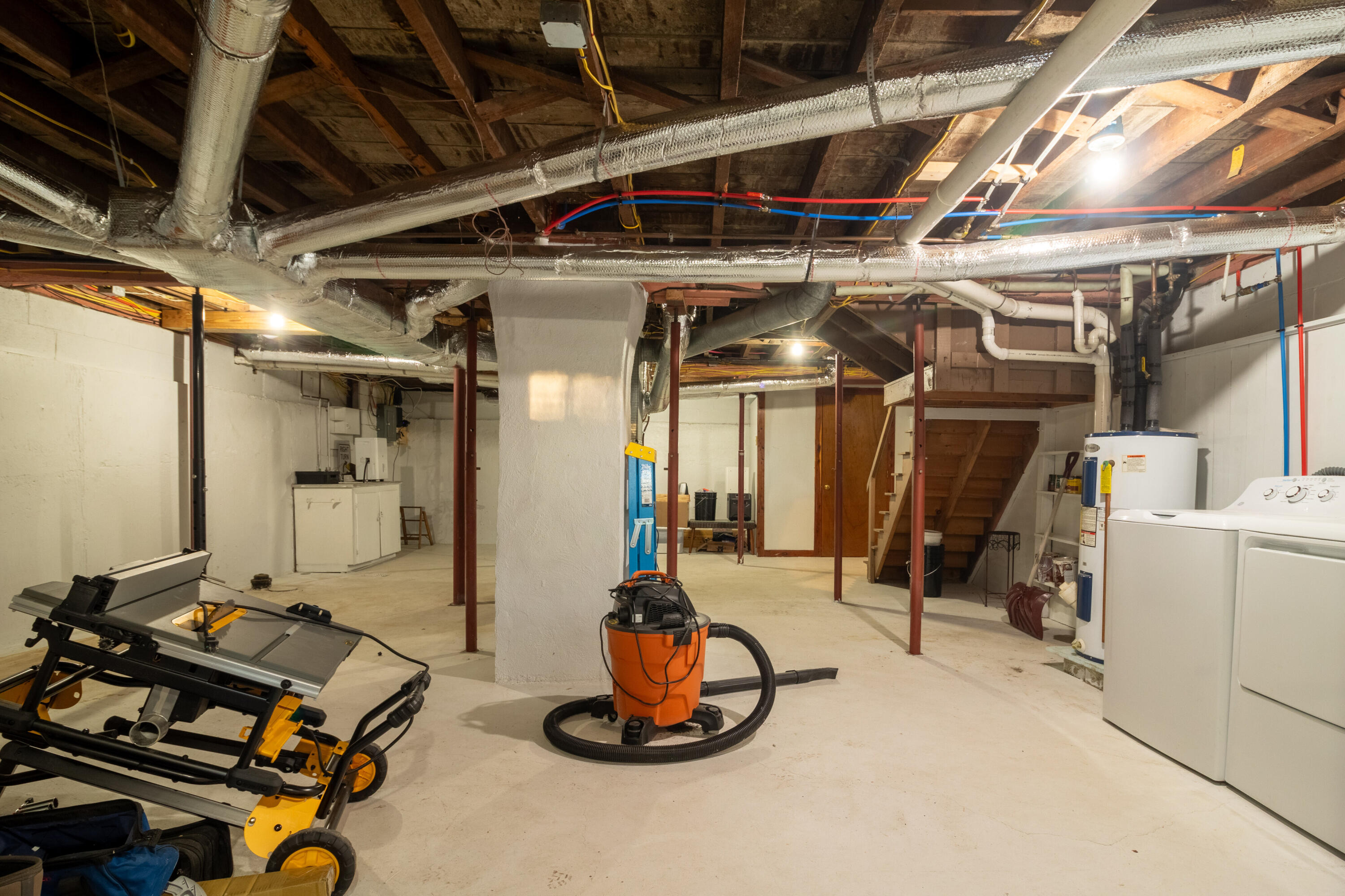 546 Broadway Bangor ME 04401