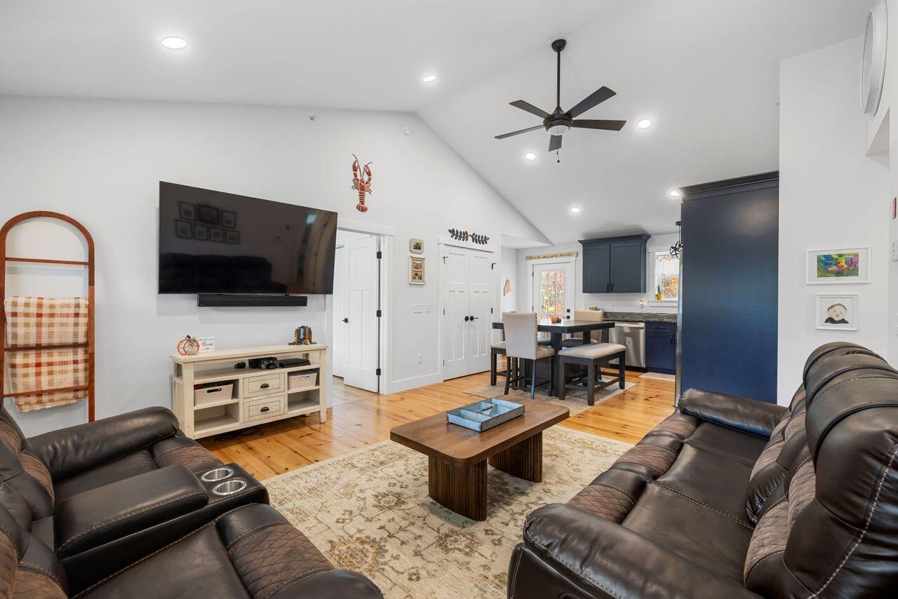 5 Cooper Way Waterboro ME 04087