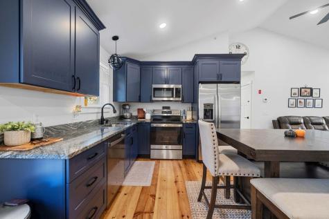 5 Cooper Way Waterboro ME 04087