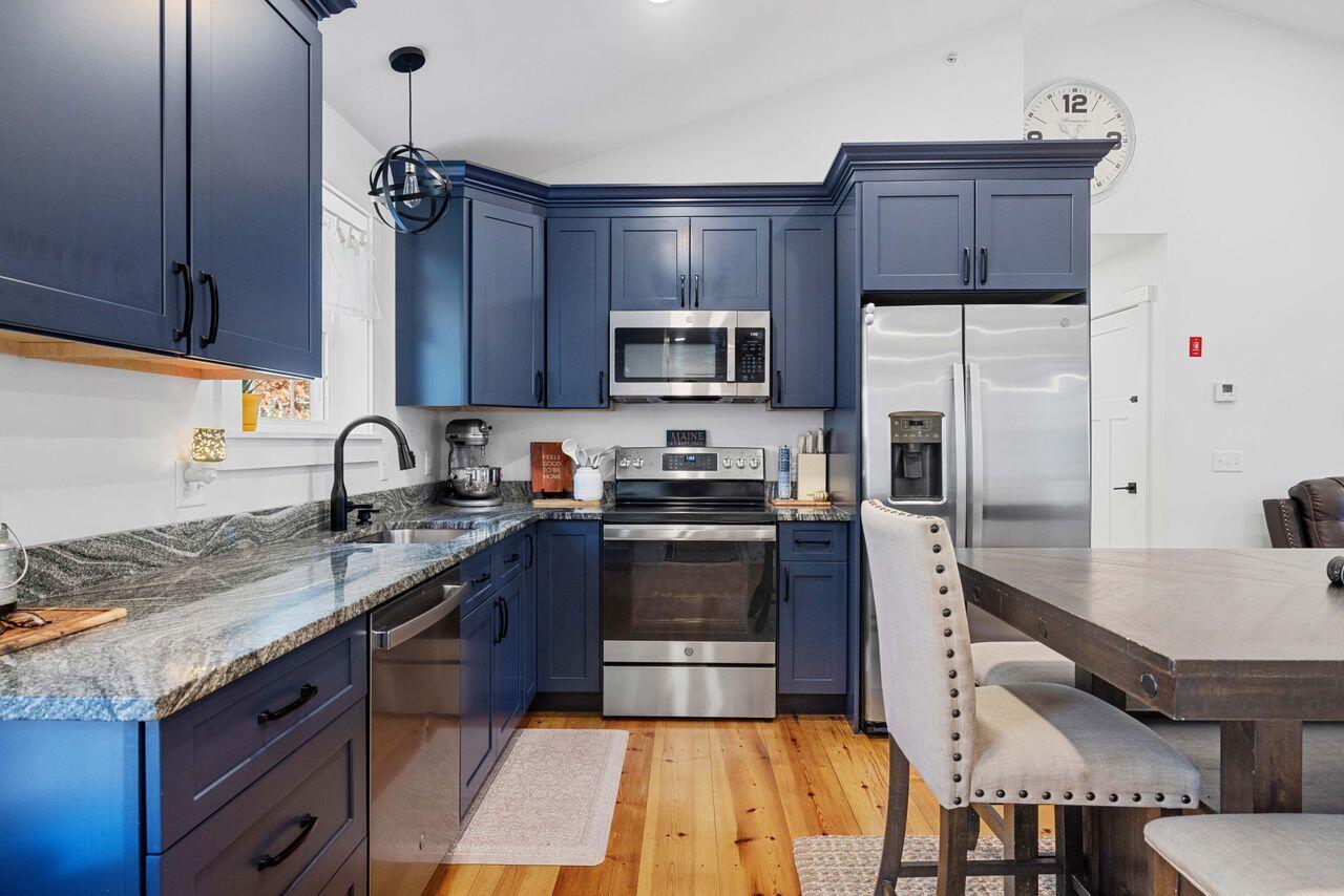 5 Cooper Way Waterboro ME 04087