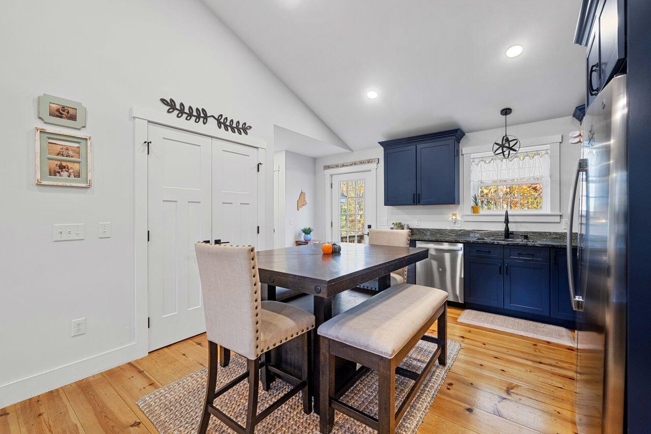 5 Cooper Way Waterboro ME 04087