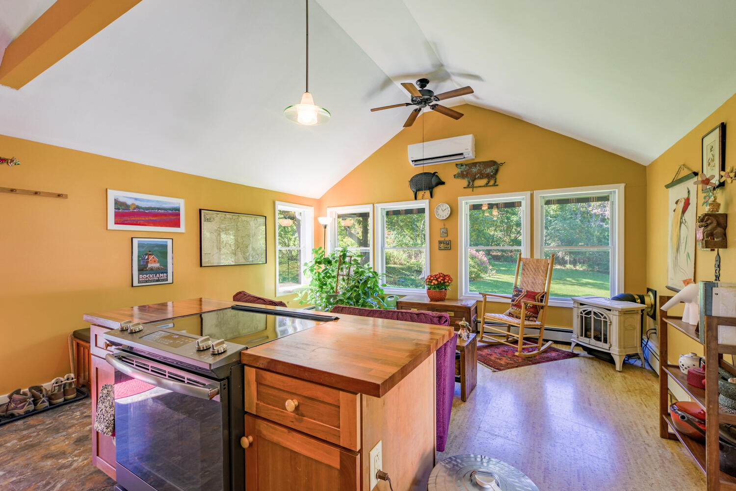 394 High Street Belfast ME 04915