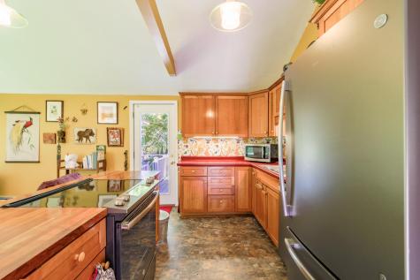 394 High Street Belfast ME 04915