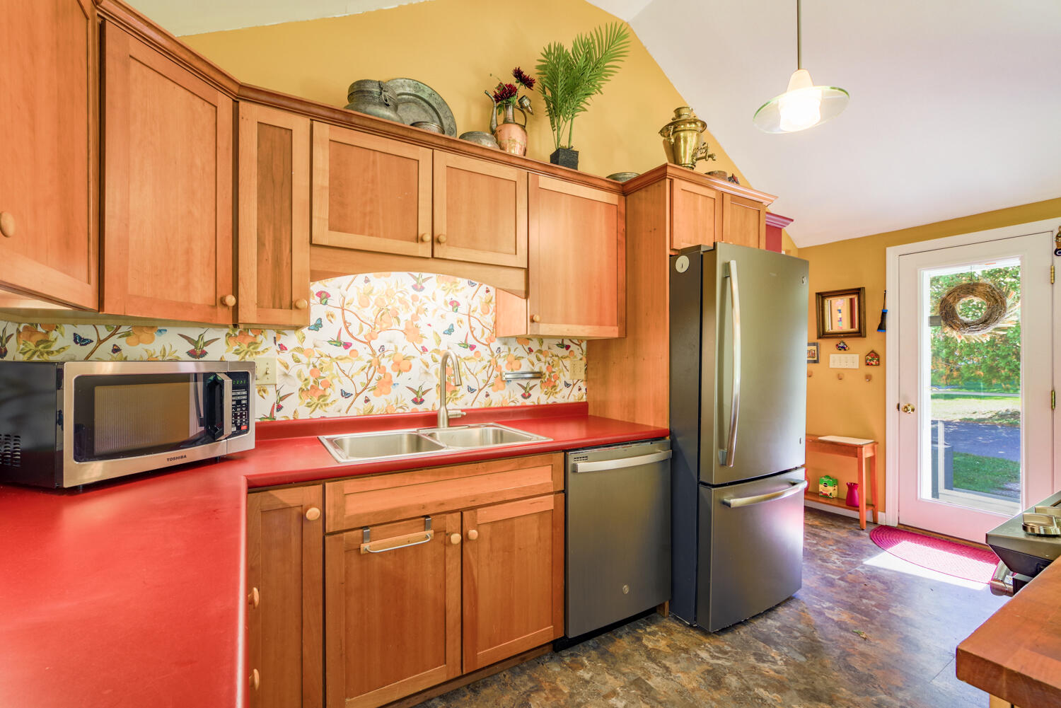 394 High Street Belfast ME 04915