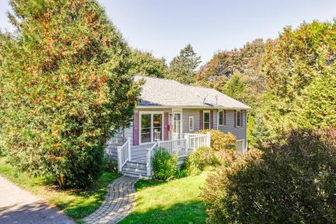 394 High Street Belfast ME 04915