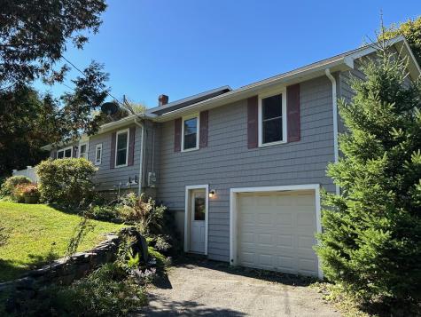 394 High Street Belfast ME 04915