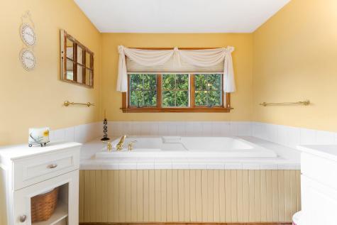 80 Frost Hill Avenue Lisbon ME 04252