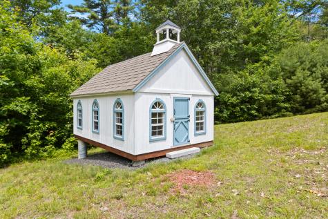 55 Russell Drive Buxton ME 04093