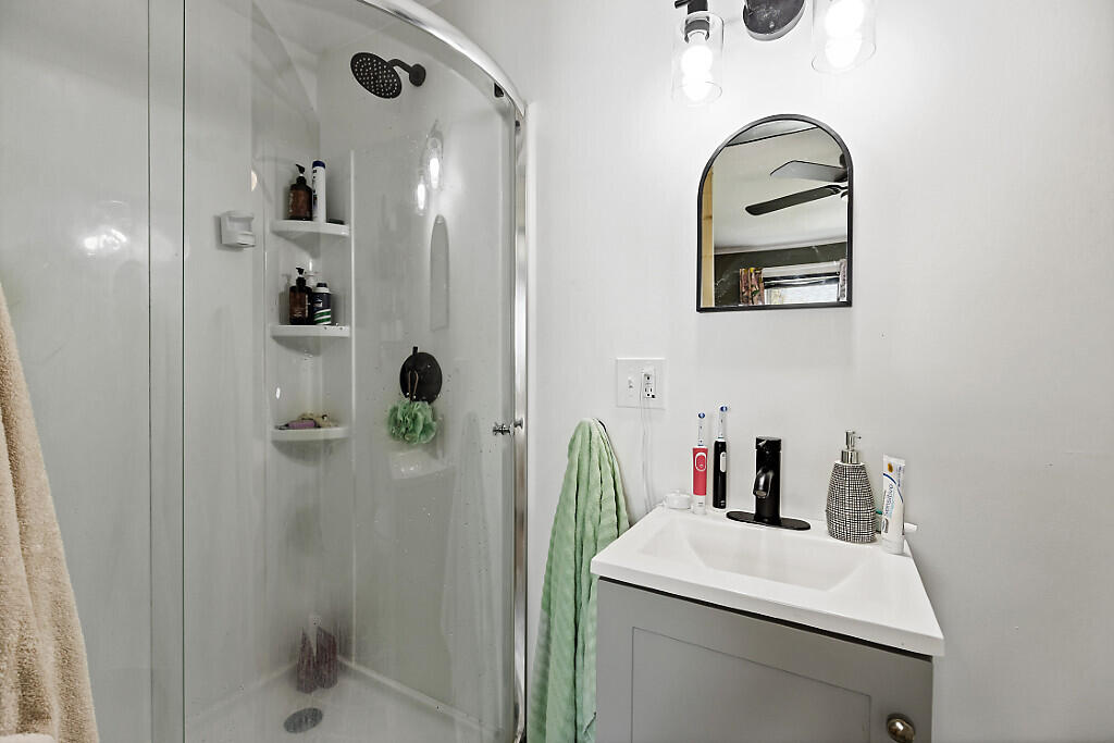 13 Averill Terrace Waterville ME 04901
