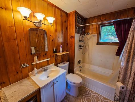 169 West Shore Road Farmington ME 04938