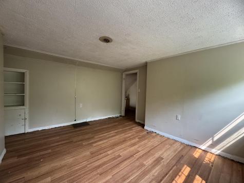 10 Orient Avenue Hampden ME 04444